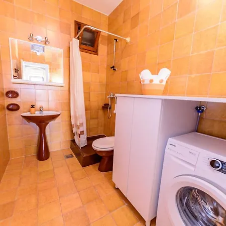 Bokin Apartment Bol